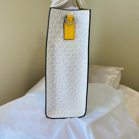 Michael Kors Kenly Tote Bag - Picture 4 of 6